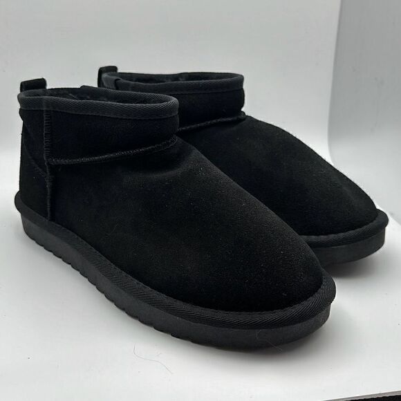 CUSHIONAIRE Women's pull on boot 8 WIDE BLACK - Picture 1 of 7